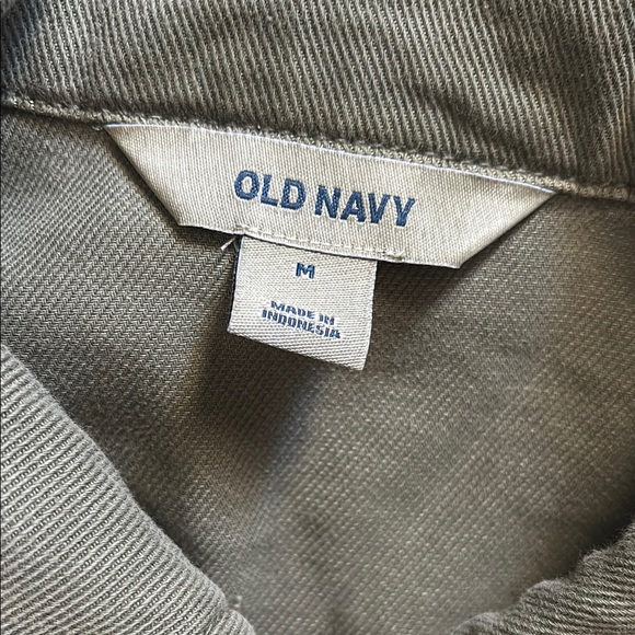 Old Navy Boxy Crop Utility Jacket - Picture 3 of 5